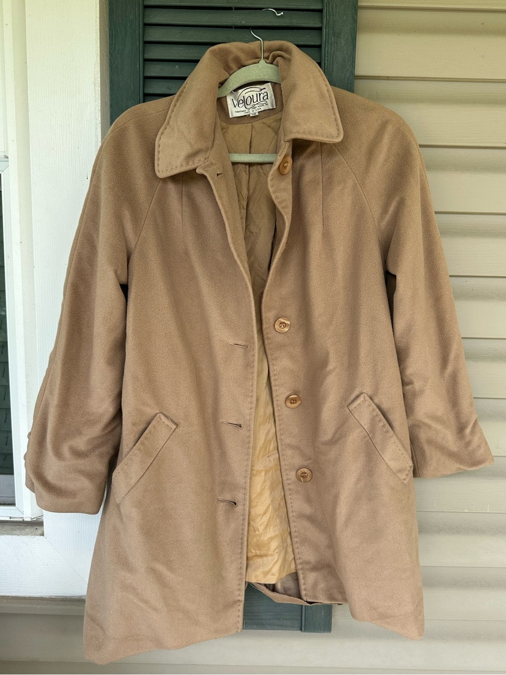 Veloura Women's Camel/Tan Single-Breasted Pea Coat